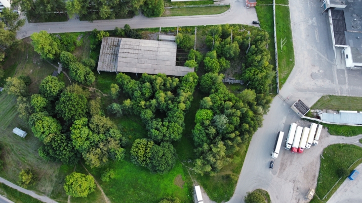 Sludinājumi. Pārdod 2 blakus esošus zemes gabalus (JC4).  Īpašumā ietilpst: + Buļļu iela 72 - zeme ar nepabeigtu Cena: 800000 EUR Foto #5