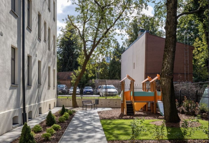 Sludinājumi. Ilgtspējīgs 2-istabu dzīvoklis renovētā ēkā- Krāsotāju 13 projektā.  Projekts atrodas slēgtā Cena: 103451 EUR Foto #7