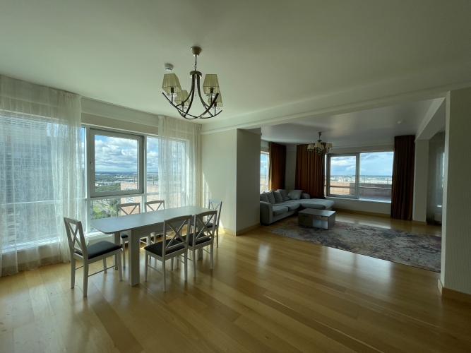 Sludinājumi. Tiek izīrēts penthaus tipa dzīvoklis ēkas 29.stāvā!  130 m2 dzīvoklī ir iekārtota: - priekštelpa; - Cena: 1700 EUR/mēn Foto #5