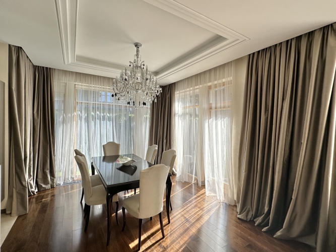 Sludinājumi. Tiek izīrēta eleganta māja Bulduros, tikai pāris soļu attālumā no viesnīcas Lielupe, kā arī Cena: 4500 EUR/mēn Foto #4