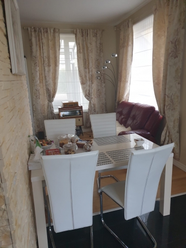 Sludinājumi. Tiek pārdota divstāvu māja ar platību 245 kv. m klusā rajonā Jūrmalā-Valteros. Blakus upe 150 Cena: 250000 EUR Foto #7