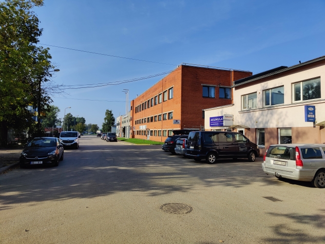 Sludinājumi. Ražošanas vai noliktavas telpas Rumbulā, Maskavas ielā 449.  Telpas atrodas rūpnieciskā teritorijā. Cena: 300 EUR/mēn Foto #5