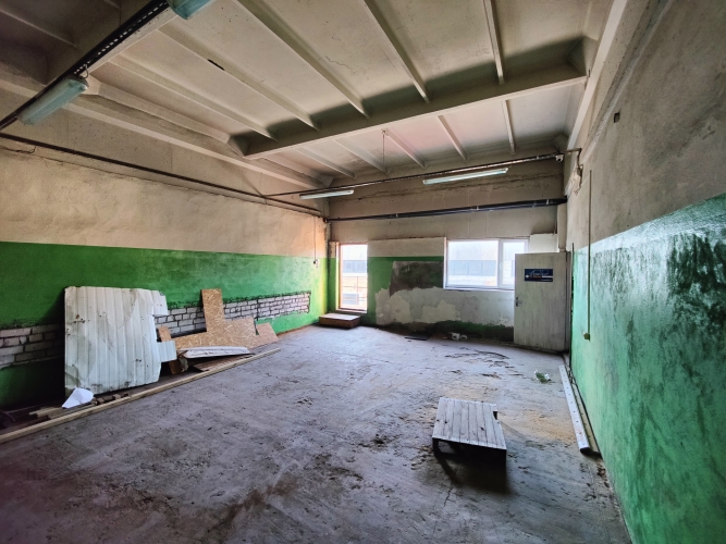 Sludinājumi. Ražošanas vai noliktavas telpas Rumbulā, Maskavas ielā 449.  Telpas atrodas rūpnieciskā teritorijā. Cena: 300 EUR/mēn Foto #2