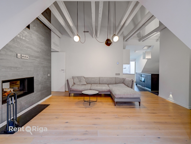 Sludinājumi. Dzīvokļa VIDEO apskats zemāk. Vilhelma Nami Miesnieku ielā 13, 15 un 17 iespējams ir Cena: 1869 EUR/mēn Foto #6