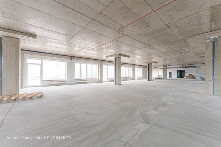 Sludinājumi. Jauns biroju komplekss Dzelzavas ielā  + Plašas \'OPEN SPACE\' telpas\' + piedāvājumā divi pilni ēkas Cena: 15600 EUR/mēn Foto #4
