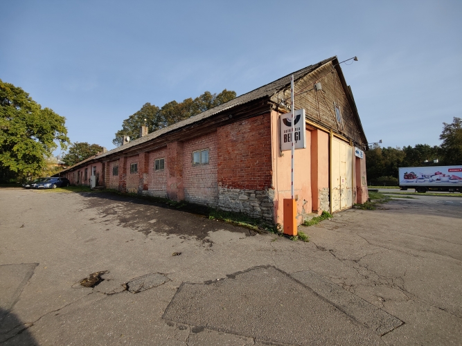 Sludinājumi. Noliktavas telpas Brīvības 439.  - lielie vārti; - telpas nav apkurināmas; - bezmaksas stāvvieta Cena: 360 EUR/mēn Foto #8