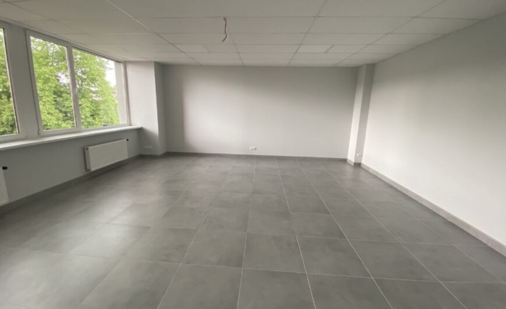 Объявление. Jelgavas mašīnbūves rūpnīcā, Barona ielā 40 piedāvājam nomāt kvalitatīvas biroja telpas 5. stāvā. Цена: 123 EUR/мес. Foto #1