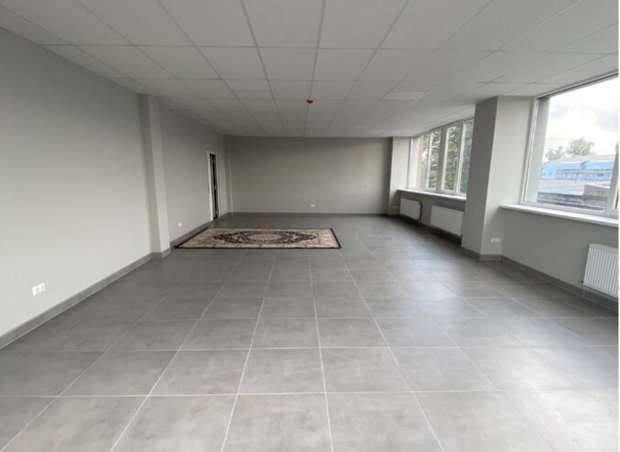 Sludinājumi. Jelgavas mašīnbūves rūpnīcā, Barona ielā 40 piedāvājam nomāt kvalitatīvas biroja telpas 4. stāvā. Cena: 208 EUR/mēn Foto #3