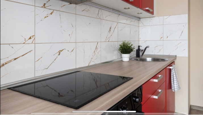 Sludinājumi. Tiek izīrēts dzīvoklis projektā \'Jūrkalnes pērle\'. Ir balkons, lifts,  dzīvokļa logi vērsti uz Cena: 550 EUR/mēn Foto #9