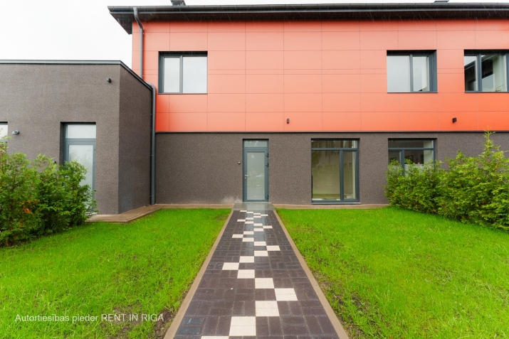 Sludinājumi. Vēlaties dzīvot mūsdienīgā dzīvoklī, kvalitatīvā mājā, kas atrodas klusā, mierīgā vidē un tuvu Cena: 159000 EUR Foto #1