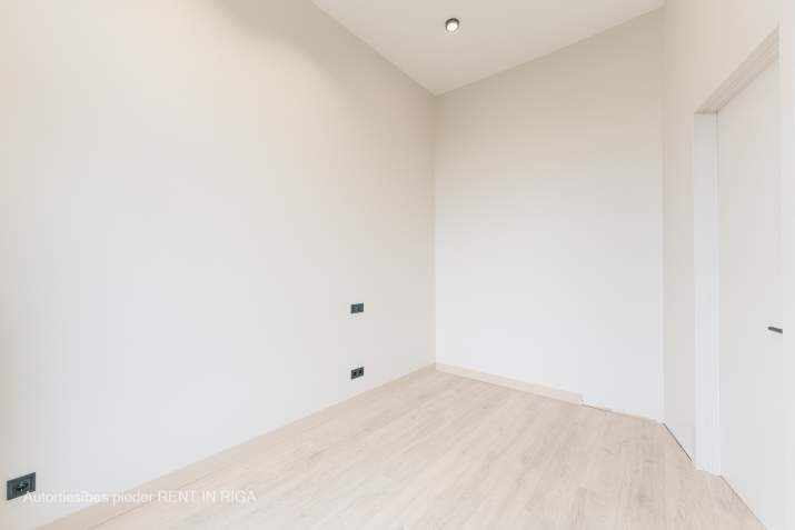 Sludinājumi. Vēlaties dzīvot mūsdienīgā dzīvoklī, kvalitatīvā mājā, kas atrodas klusā, mierīgā vidē un tuvu Cena: 87500 EUR Foto #9