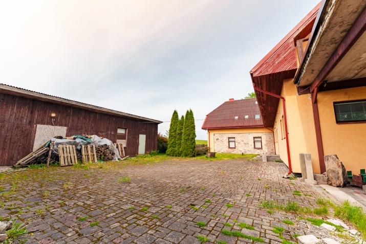 Объявление. For sale: a 3-story private house in Salaspils by the Daugava River with a 2.3 ha plot of land.  Цена: 449000 EUR Foto #7