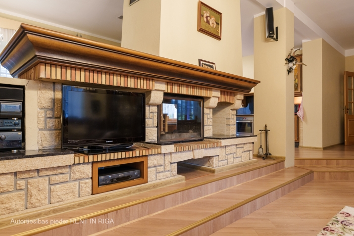 Sludinājumi. Energoefektīva māja, ar saules paneļiem!   Zemi ikmēneša maksājumi, par tiem parūpējas uz jumta Cena: 750000 EUR Foto #5