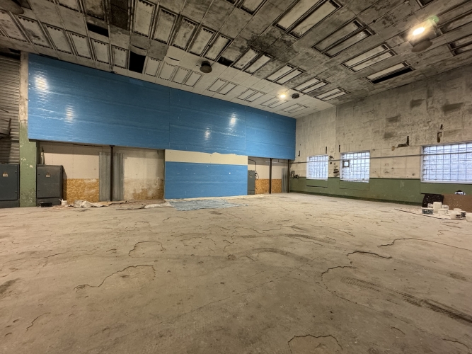 Sludinājumi. Telpas noliktavai vai ražošanai  Piedāvājam nomai noliktavas vai ražošanas telpas funkcionālā Cena: 1615 EUR/mēn Foto #1