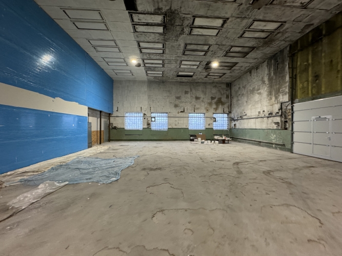 Sludinājumi. Telpas noliktavai vai ražošanai  Piedāvājam nomai noliktavas vai ražošanas telpas funkcionālā Cena: 1615 EUR/mēn Foto #2