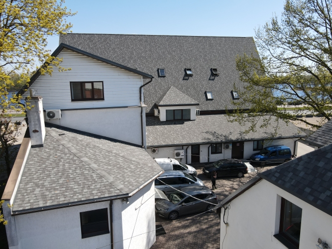 Sludinājumi. Tiek pārdots naudas plūsmas objekts, kas sastāv no četru ēku kompleksa, aktīvā vietā ar skatu uz Cena: 770000 EUR Foto #7