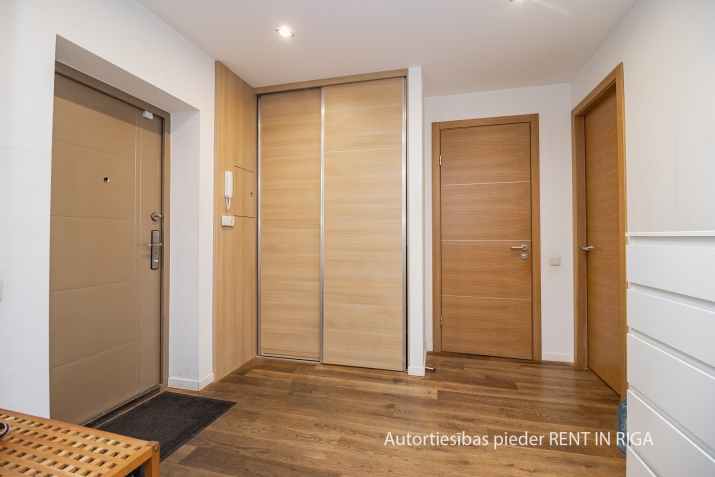 Sludinājumi. Mājīgs 2-istabu dzīvoklis City Star projektā komforta cienītājiem.   Dzīvokli radījusi profesionāla Cena: 150000 EUR Foto #7