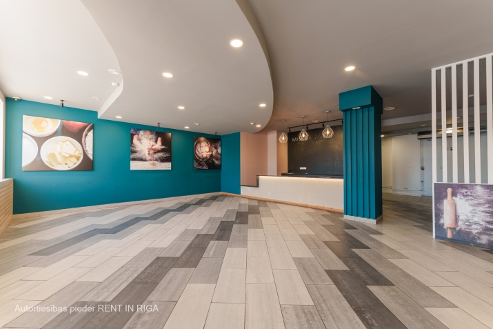 Sludinājumi. Izīrē kafejnīcas telpas Skanstē.  Telpu grupas izmantošanas veids - kafejnīca (kods 1230). Ir Cena: 1200 EUR/mēn Foto #3