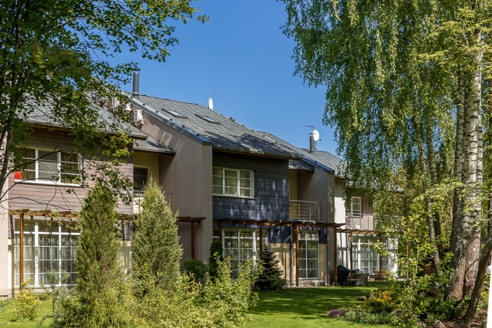 Sludinājumi. Māja no ekoloģiskajiem materiāliem. Sienas ir izgatavotas no Aeroc blokiem. Ar augstu Cena: 240000 EUR Foto #3