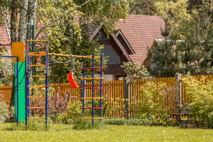 Sludinājumi. Māja no ekoloģiskajiem materiāliem. Sienas ir izgatavotas no Aeroc blokiem. Ar augstu Cena: 240000 EUR Foto #5