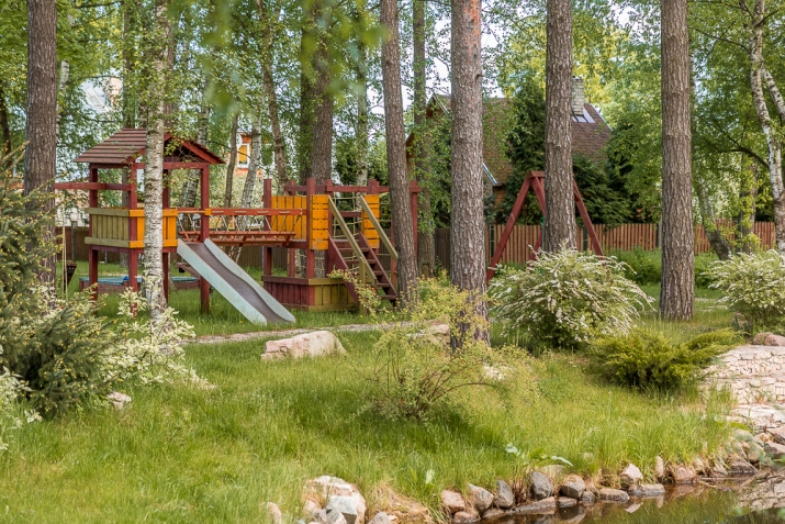 Sludinājumi. Māja no ekoloģiskajiem materiāliem. Sienas ir izgatavotas no Aeroc blokiem. Ar augstu Cena: 240000 EUR Foto #6