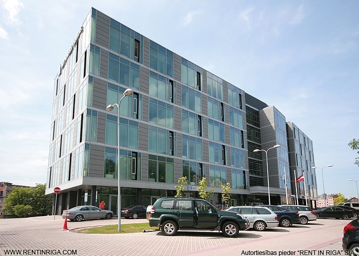 Sludinājumi. Mūsdienīgs birojs 5-stāvā.  + Telpās ūdens, kanalizācija; + papildus nomas maksai jāveic komunālie Cena: 720 EUR/mēn Foto #1