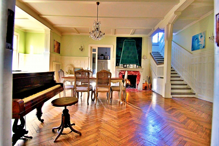 Объявление. Эта вилла - одна из редких жемчужин, отражающих аристократический шарм прошлого Межапарка, и этот Цена: 1.35e+06 EUR Foto #5