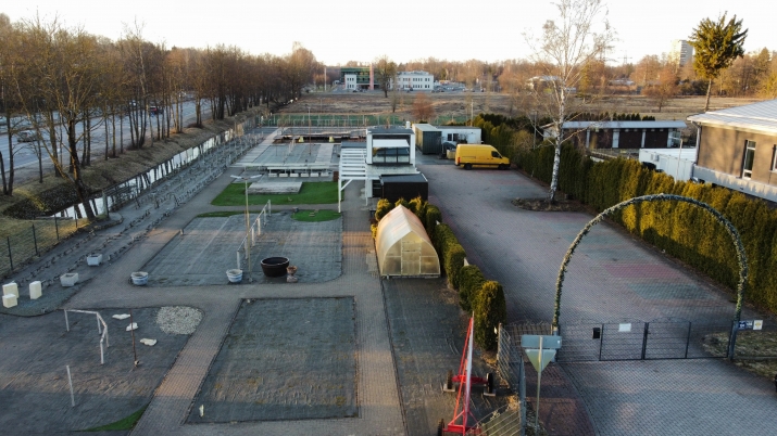 Sludinājumi. Zemes gabals K. Ulmaņa gatves pirmajā līnijā! Nomai tiek piedāvāts zemes gabals ar kopējo platību Cena: 4000 EUR/mēn Foto #3