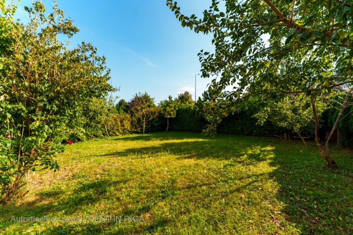 Объявление. Предлагаем преобрести дом в благоустроенном посёлке Салиена, идеально расположенный между Ригой и Цена: 360000 EUR Foto #2