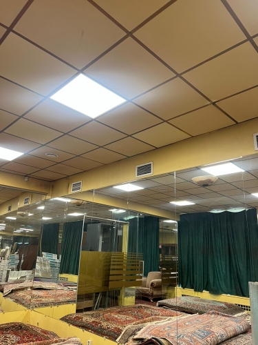 Sludinājumi. Tirdzniecības telpas uz Matīsa un Čaka stūra.  Visā ēkā tikko ir pabeigta renovācija. Nomainītas Cena: 320000 EUR Foto #5