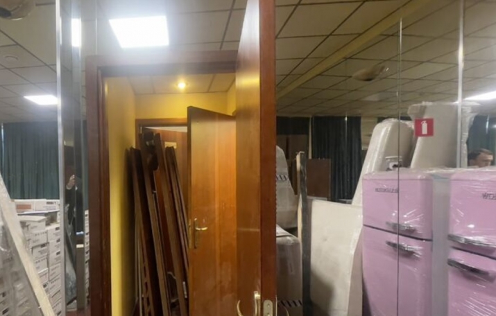 Sludinājumi. Tirdzniecības telpas uz Matīsa un Čaka stūra.  Visā ēkā tikko ir pabeigta renovācija. Nomainītas Cena: 320000 EUR Foto #9