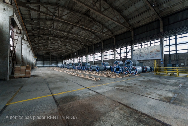 Объявление. Склад 4 на промышленной территории по адресу улица Брасла, 24.  Склад состоит из одного большого Цена: 9000 EUR/мес. Foto #1