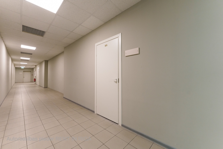 Sludinājumi. Piedāvājumā telpas Ķengaragā.  + 2. stāvs; + Platība sastāv no atvērta telpas; + Ventilācija; + Cena: 590 EUR/mēn Foto #6