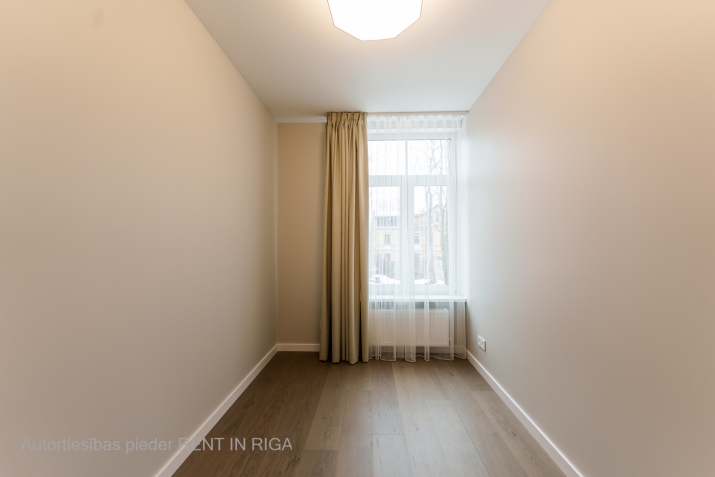 Sludinājumi. Lieliska iespēja iegādāties dzīvokli renovētajā projektā Agenskalnā.  Lieliskā lokācija un Cena: 173905 EUR Foto #7