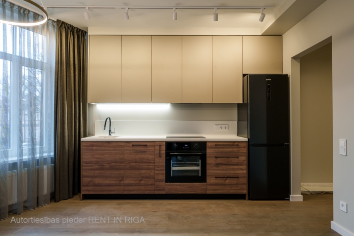 Sludinājumi. Lieliska iespēja iegādāties dzīvokli renovētajā projektā Agenskalnā.  Lieliskā lokācija un Cena: 173905 EUR Foto #1