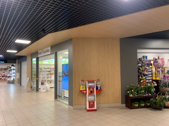 Sludinājumi. Veikala telpas Elvi tirdzniecības centrā.  - Telpa izbūvēta no jauna, neviens nomnieks tur nav Cena: 1850 EUR/mēn Foto #4