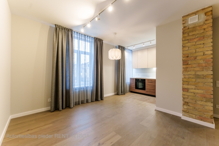 Sludinājumi. Lieliska iespēja īrēt   dzīvokli renovētajā projektā Agenskalnā.  Lieliskā lokācija un pārdomāts Cena: 144500 EUR Foto #2