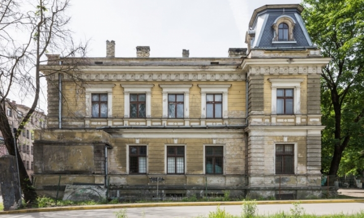 Sludinājumi. Vēsturiska villa Rīgas centrā.  Īpašums sastāv no 2 zemes gabaliem (3591 un 536 kvm) un no 3 Cena: 3e+06 EUR Foto #8