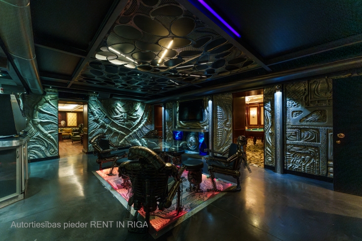 Объявление. Эксклюзивные клубные помещения в Тихом центре.  Собственность состоит из 3 больших меблированных Цена: 200000 EUR Foto #6