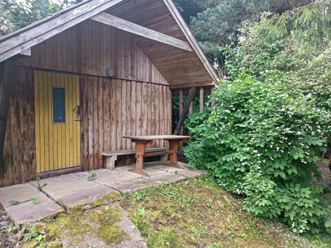 Sludinājumi. Pārdošanā īpašums ar lielu potenciālu   zemes gabals 1399 m2 platībā ar 60-tajos gados celtu māju Cena: 89000 EUR Foto #8