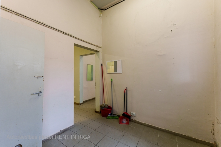 Объявление. Коммерческое помещение в аренду в Плавниеках  Помещения подходят для коммерческих целей или Цена: 600 EUR/мес. Foto #9