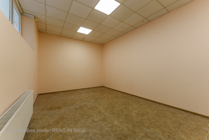 Sludinājumi.  Cena: 370 EUR/mēn Foto #4