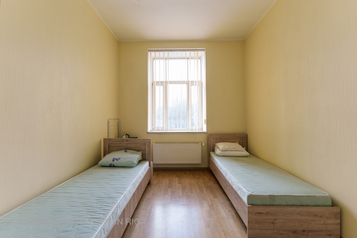 Sludinājumi. Pārdod gaišu studio tipa dzīvokli pašā Rīgas centrā.  Dzīvoklim ir ērts plānojums ar koridoru, Cena: 100000 EUR Foto #9