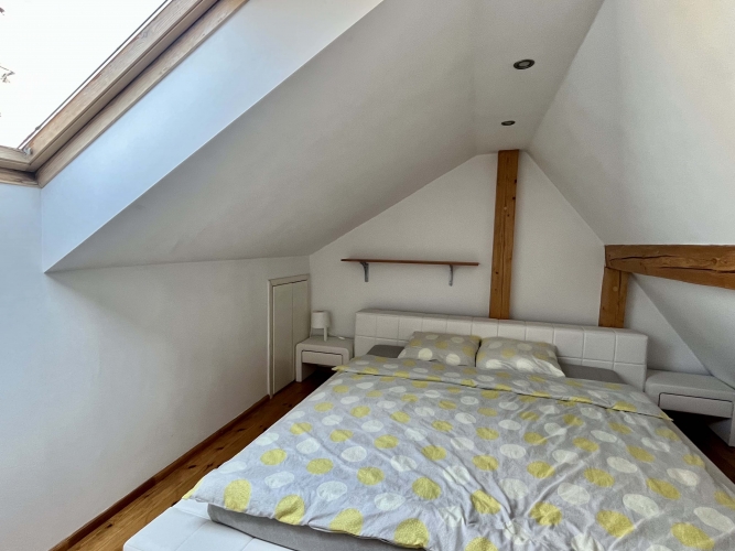 Sludinājumi. Šarmants divu stāvu, mansarda tipa dzīvoklis Rīgas centrā.   Dzīvoklis ir ļoti gaišs, augstie Cena: 229000 EUR Foto #7