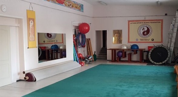 Объявление. В аренду предлагаются просторные помещения. В данный момент помещения приспособлены под спортивный Цена: 3500 EUR/мес. Foto #6