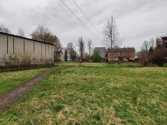 Объявление. Земля для строительства многоквартирных домов, частных домов или коммерческих помещений.  Цена: 260000 EUR Foto #2