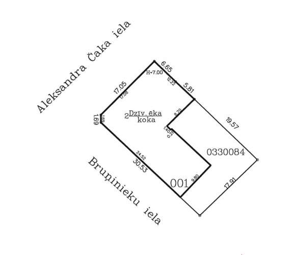 Объявление. Превосходный пример деревянной архитектуры в центре Риги.  Площадь земельного участка 577м2 Цена: 450000 EUR Foto #9