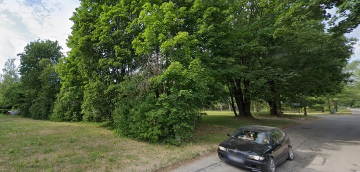 Sludinājumi. Zeme Rūjienas centrā.  Nekādas komunikācijas nav pievilkties, bet tās visas pieejamas uz Skolas Cena: 9000 EUR Foto #1