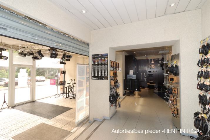 Sludinājumi. Pārdodu tirdzniecības telpas Maskavas forštates rajonā.  + 1. stāvā; + Kopēja telpu platība - 375 Cena: 330000 EUR Foto #8