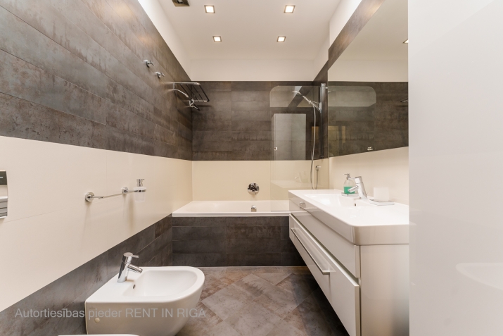 Sludinājumi. Elizabetes un Vīlandes ielu krustojumā, Rīgas klusā centrā tieši blakus gleznainajam Kronvalda Cena: 640000 EUR Foto #9